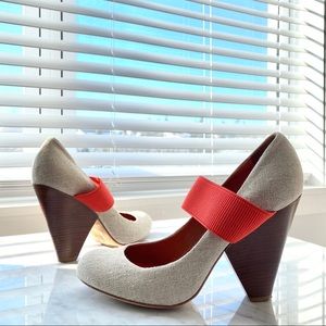 VINTAGE ✨ 💋 BCBG Maxazria Heels size 10